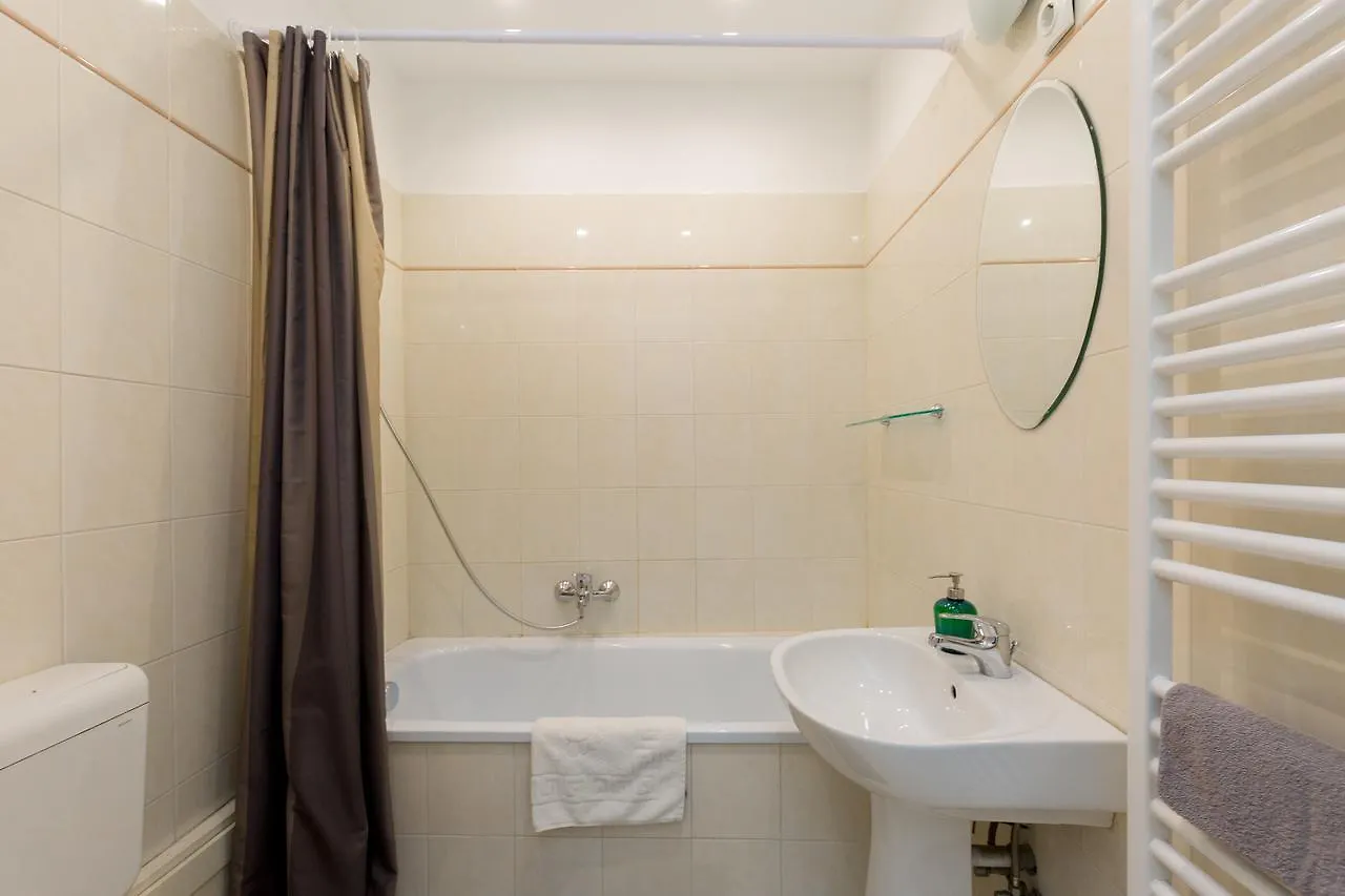 بودابست Kazinczy 32/Ii-Piano Central Apartments 0*,  المجر