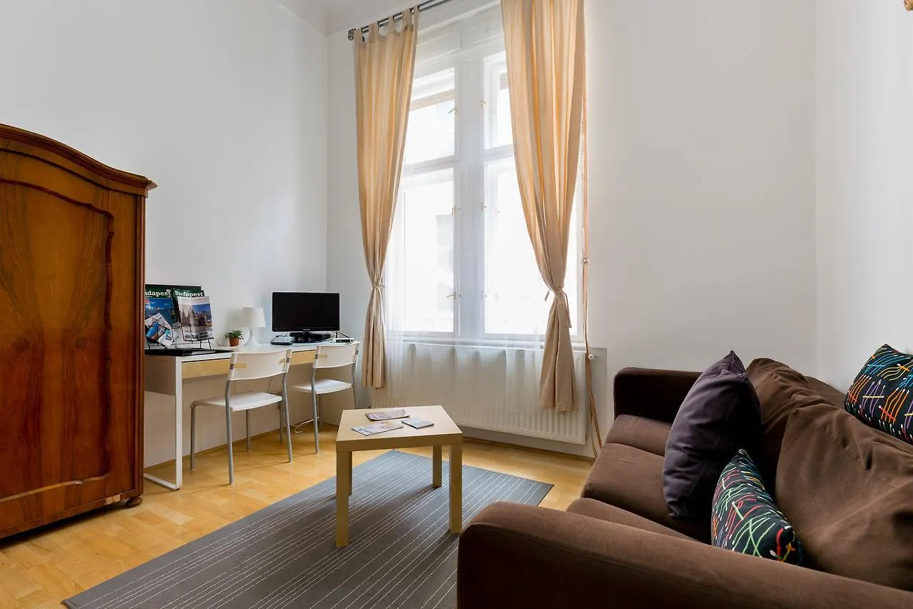 بودابست Kazinczy 32/Ii-Piano Central Apartments المجر